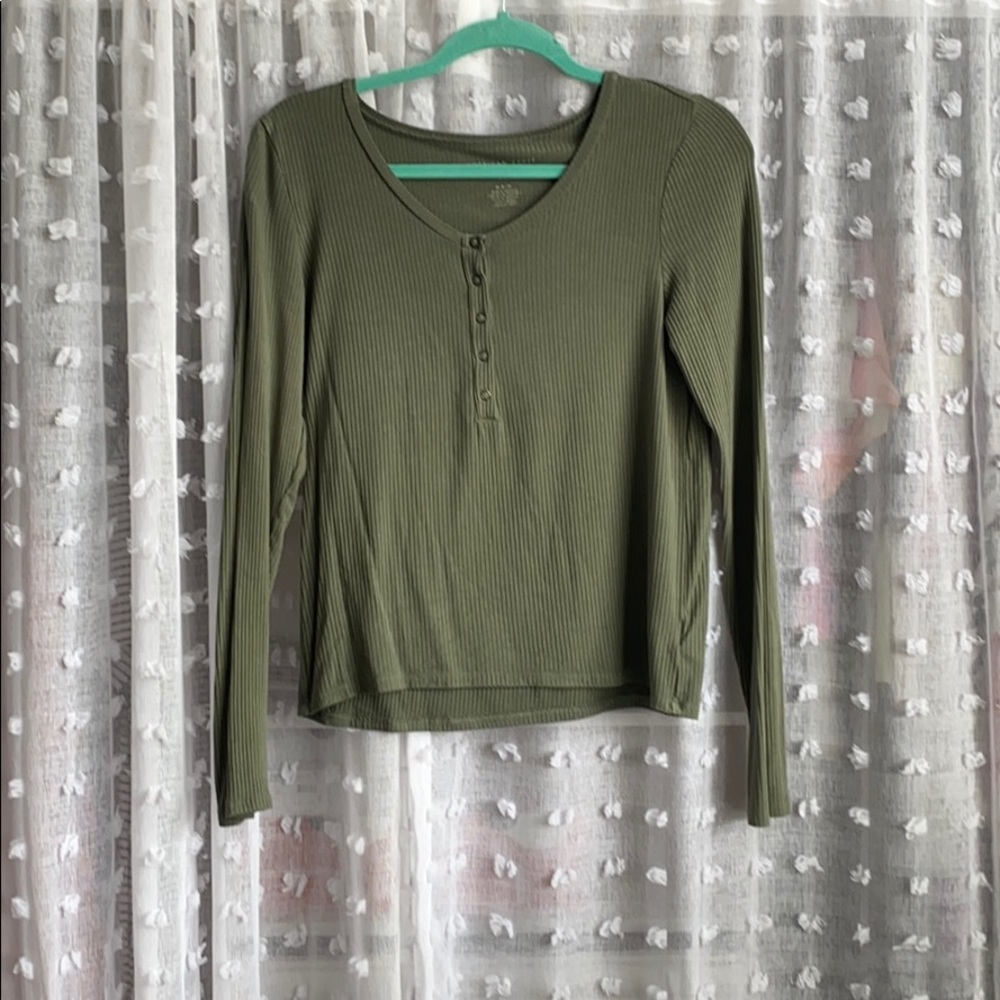 Long sleeve shirt